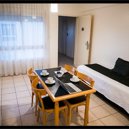 Martinique Apartamentos Баия-Бланка Экстерьер фото