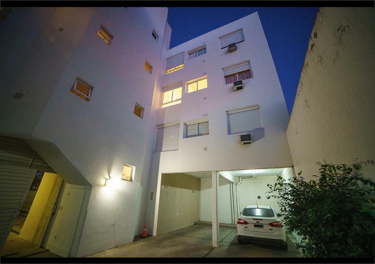 Martinique Apartamentos Баия-Бланка Экстерьер фото