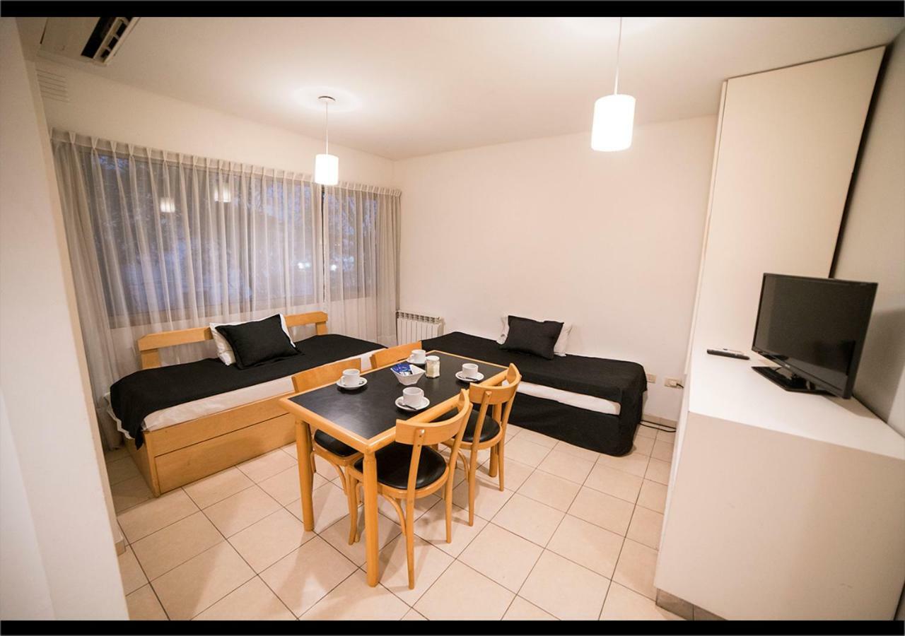 Martinique Apartamentos Баия-Бланка Экстерьер фото
